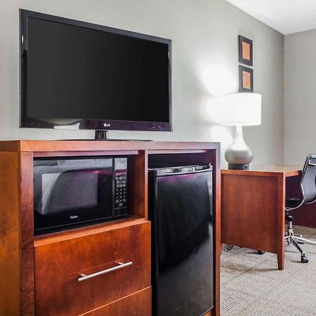 Comfort Inn & Suites Moberly Екстериор снимка