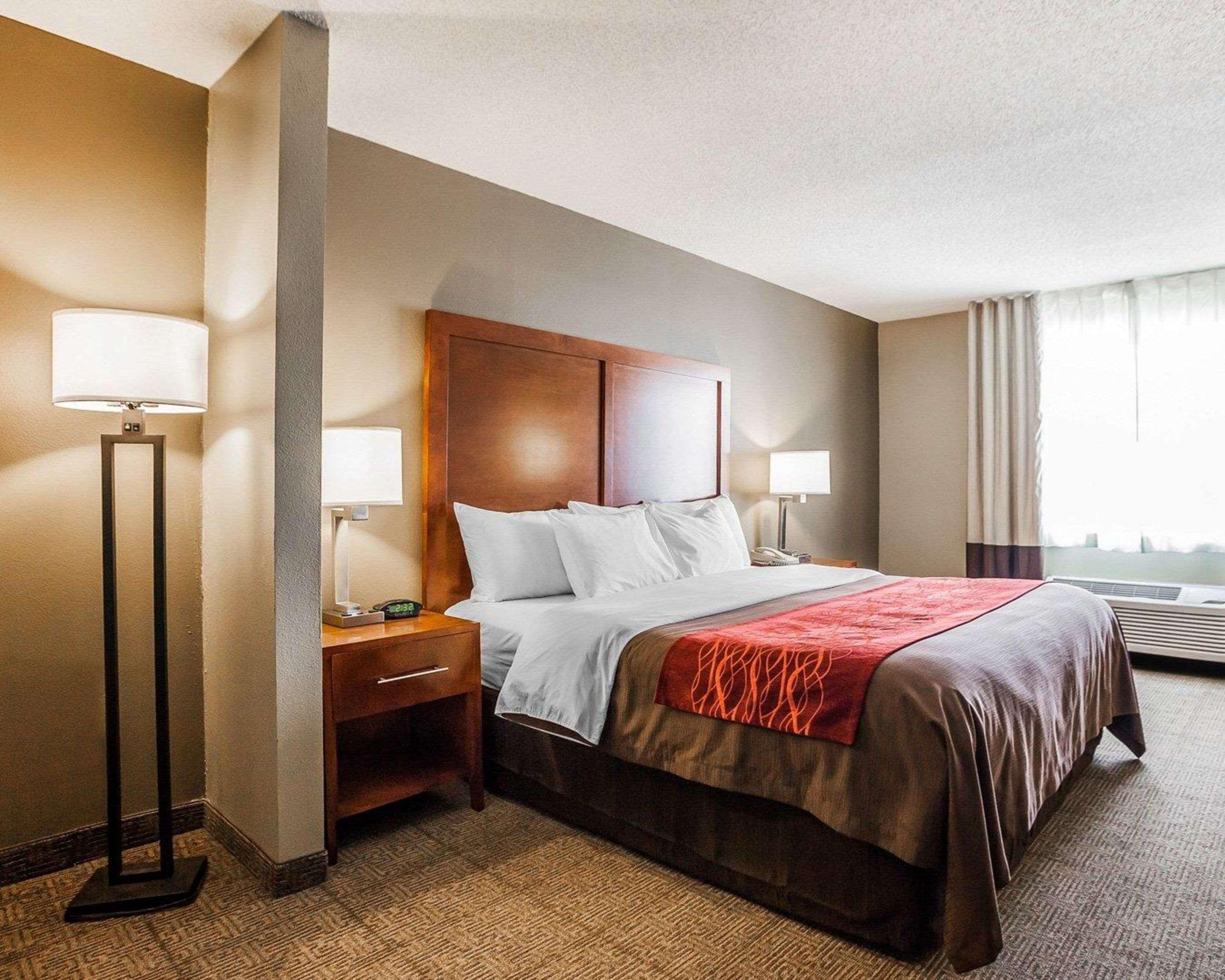 Comfort Inn & Suites Moberly Екстериор снимка